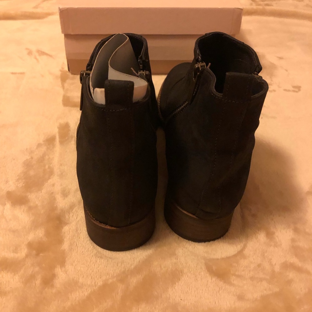 Booties!!! - Picture 4 of 5
